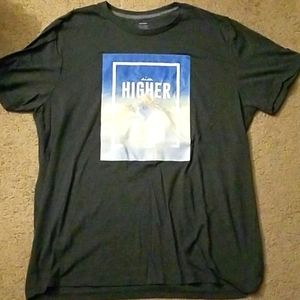 Old Navy t shirt